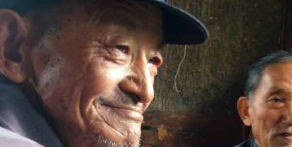 Old man, Jianshui - Yunnan Province